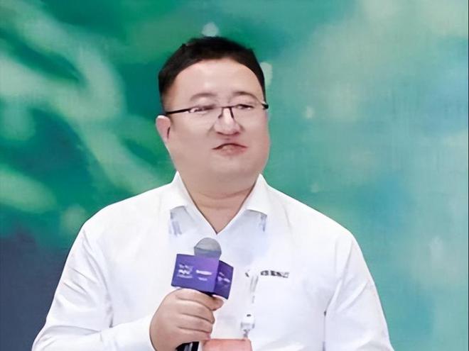 开盒”素人是常态还曾称自己是日本人开元棋牌越扒越有！13岁高管之女“(图4)