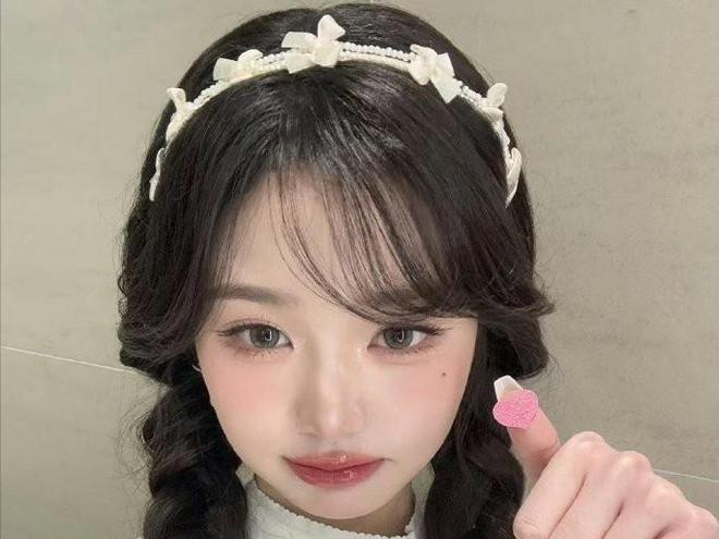 开盒”素人是常态还曾称自己是日本人开元棋牌越扒越有！13岁高管之女“(图15)